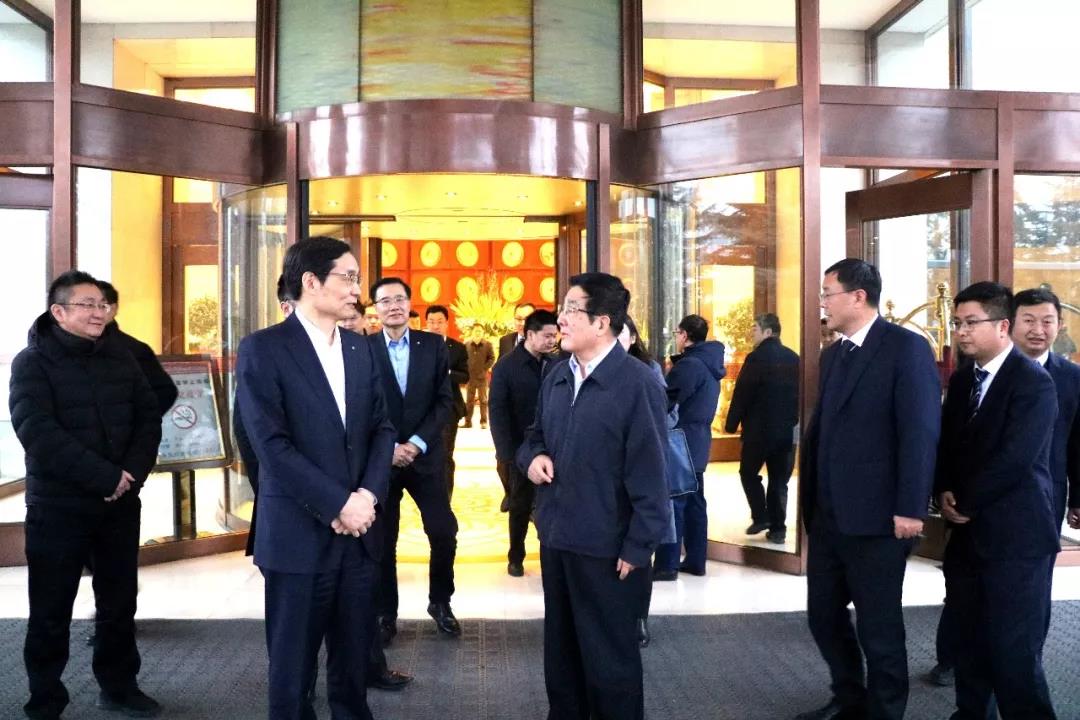 会见1.jpg 会见1.jpg