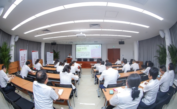 s_695cc33453ad43c0a777e9fcca05ee44.jpg s_695cc33453ad43c0a777e9fcca05ee44.jpg